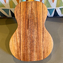 Load image into Gallery viewer, KoAloha KCM-10 Concert Ukulele #2601311