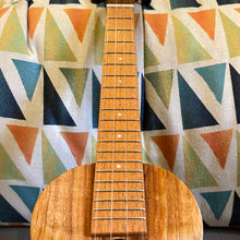 Load image into Gallery viewer, Ana'ole AC Concert Ukulele #27971225