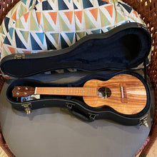 Load image into Gallery viewer, Ana'ole AC Concert Ukulele #27971225