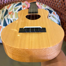Load image into Gallery viewer, KoAloha KCM-00 SPECIAL ISSUE Concert Ukulele #2607236
