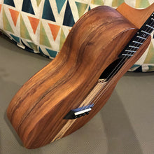 Load image into Gallery viewer, Kanile'a K-1 T Natural Tenor Ukulele #0726-30114