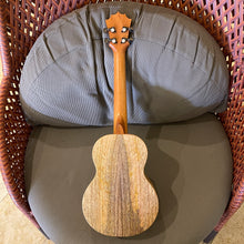 Load image into Gallery viewer, KoAloha KTM-10RP-MG Tenor Ukulele Royal Pikake Mango #2401111