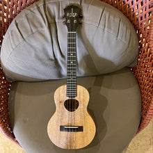 Load image into Gallery viewer, KoAloha KTM-10RP-MG Tenor Ukulele Royal Pikake Mango #2211273