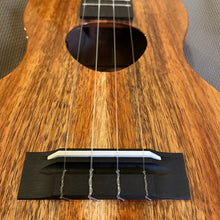 Load image into Gallery viewer, KoAloha KCM-00 Concert Ukulele with L.R.Baggs FIVE.O ukulele pickup system #2401052