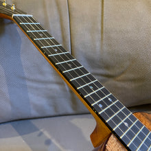 Load image into Gallery viewer, Kanileʻa ISL-PT Tenor Pineapple with Abalone Islands #0124-27943