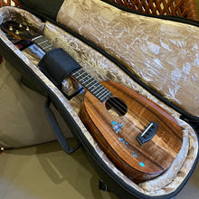 Load image into Gallery viewer, Kanileʻa ISL-PT Tenor Pineapple with Abalone Islands #0124-27943