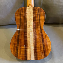 Load image into Gallery viewer, Kanile'a 25th Maile Tenor Ukulele #28157