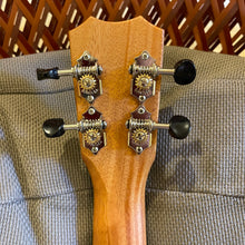Load image into Gallery viewer, Kanileʻa 'Ilikai Soprano Ukulele #28167