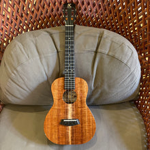 Load image into Gallery viewer, Kanile'a KCS-T Premium Slotted-Head Tenor Ukulele #18035
