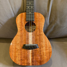 Load image into Gallery viewer, Kanile'a KCS-T Premium Slotted-Head Tenor Ukulele #18035