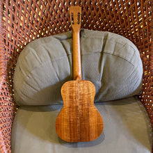 Load image into Gallery viewer, Kanile'a KCS-T Premium Slotted-Head Tenor Ukulele #18035