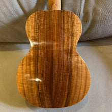 Load image into Gallery viewer, Ana'ole ACS808 Tenor Ukulele Hawaiian Islands #26230424