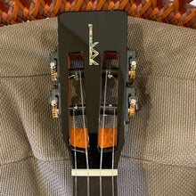 Load image into Gallery viewer, Kamaka HF-3D4i Jake Blue Deluxe Tenor Ukulele #231236
