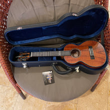 Load image into Gallery viewer, Kamaka HF-3D4i Jake Blue Deluxe Tenor Ukulele #231236
