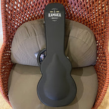 Load image into Gallery viewer, Kamaka HF-3D4i Jake Blue Deluxe Tenor Ukulele #231236