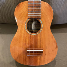 Load image into Gallery viewer, Ana'ole AS1 Soprano Longneck Ukulele with Abalone Rosette #26310424