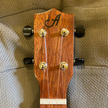 Load image into Gallery viewer, Ana'ole AS1 Soprano Longneck Ukulele with Abalone Rosette #26310424
