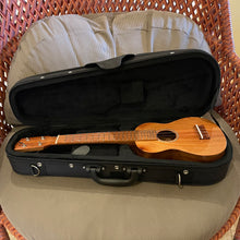 Load image into Gallery viewer, Ana'ole AS1 Soprano Longneck Ukulele with Abalone Rosette #26310424