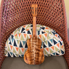 Load image into Gallery viewer, Kanileʻa DK T Premium Tenor Ukulele #0824-28544