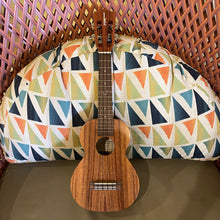 Load image into Gallery viewer, Kamaka HF-2I Concert Slotted Head Ukulele #240455