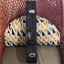 Load image into Gallery viewer, Kamaka HF-2I Concert Slotted Head Ukulele #240455