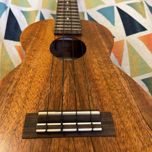 Load image into Gallery viewer, Kamaka HF-2LI Concert Longneck Slotted Head Ukulele #240510