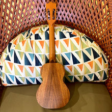 Load image into Gallery viewer, Kamaka HF-2LI Concert Longneck Slotted Head Ukulele #240510