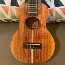 Load image into Gallery viewer, KoAloha KCM-00 Concert Ukulele w/ FIVE-O Pickup #2410202