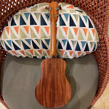 Load image into Gallery viewer, Kamaka HB-3 Tenor Bell-Shape Ukulele #241214