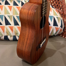 Load image into Gallery viewer, Kamaka HB-3 Tenor Bell-Shape Ukulele #241214