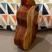 Load image into Gallery viewer, KoAloha KSNP-00 Soprano Ukulele Naupaka #2411223