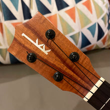 Load image into Gallery viewer, Kamaka HP-1L Soprano Pineapple Long Neck Ukulele #240773