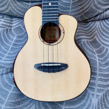 Load image into Gallery viewer, Anuenue Moon Bird UC200 Concert Spruce Top  #AK08321

