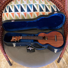 Load image into Gallery viewer, Kamaka HF-2 Concert Ukulele #250206