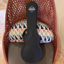 Load image into Gallery viewer, Kamaka HF-4 Baritone Ukulele #250129
