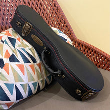 Load image into Gallery viewer, KoAloha KSM-11 Soprano Pineapple Ukulele #2504282