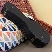 Load image into Gallery viewer, KoAloha KSM-11 Soprano Pineapple Ukulele #2504282