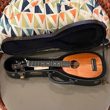 Load image into Gallery viewer, KoAloha KSM-03 Soprano Pineapple Longneck Ukulele #2505252