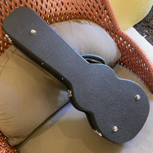 Load image into Gallery viewer, Kamaka HF-38 8-String Tenor Ukulele #231256