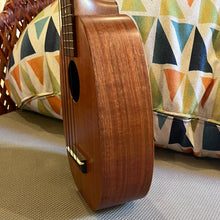 Load image into Gallery viewer, Kamaka HP-1 Soprano Pineapple #241137