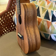 Load image into Gallery viewer, Kanile'a K-1 C Nat Concert Ukulele #0825-29382