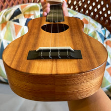 Load image into Gallery viewer, KoAloha KSM-10 Soprano Ukulele #2509156
