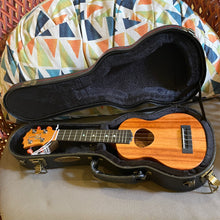 Load image into Gallery viewer, KoAloha KSM-10 Soprano Ukulele #2509156