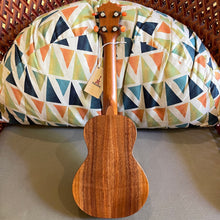 Load image into Gallery viewer, KoAloha KCM-10 Concert Ukulele #2507273