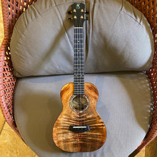 Load image into Gallery viewer, Kanileʻa KPA T Premium Tenor Ukulele #27510