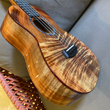 Load image into Gallery viewer, Kanileʻa KPA T Premium Tenor Ukulele #27510