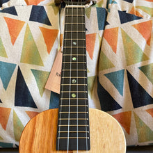 Load image into Gallery viewer, KoAloha KCNP-00 Concert Ukulele Naupaka #2509155