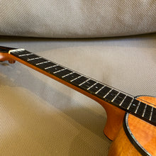 Load image into Gallery viewer, Kamaka HF-3D2I ABV Tenor Ukulele Deluxe2 Slotted Head with L.R.Baggs FIVE.O Pickup #221443