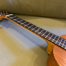 Load image into Gallery viewer, Kamaka HF-38 8-String Tenor Ukulele #231256