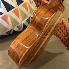 Load image into Gallery viewer, Ana'ole AS Soprano Ukulele #27650825